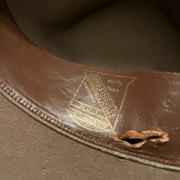 RCMP Hat - Picture 4 of 4